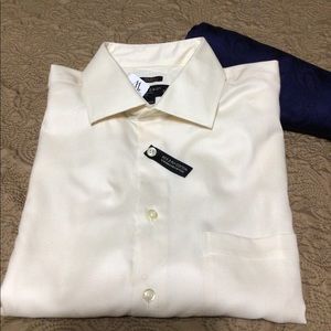 Pronto uomo Men’s cream dress shirt